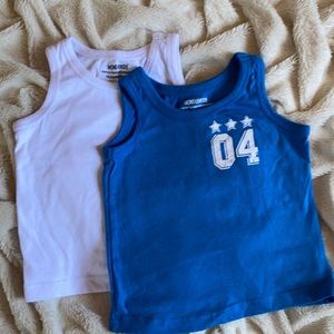 ☀️ 18M sleeveless shirts